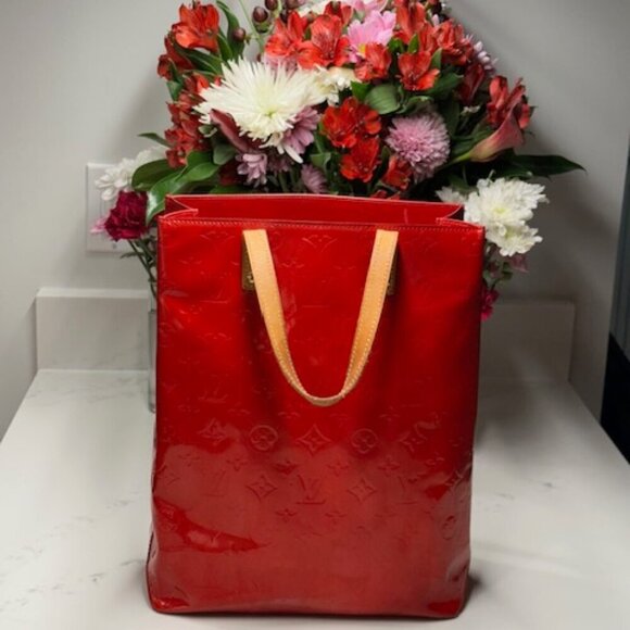 🔥🔥 Louis Vuitton Monogram Red Vernis Tote Bag EUC! - Picture 1 of 16